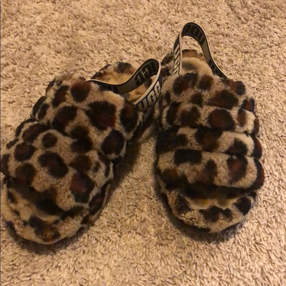 Ugg slides